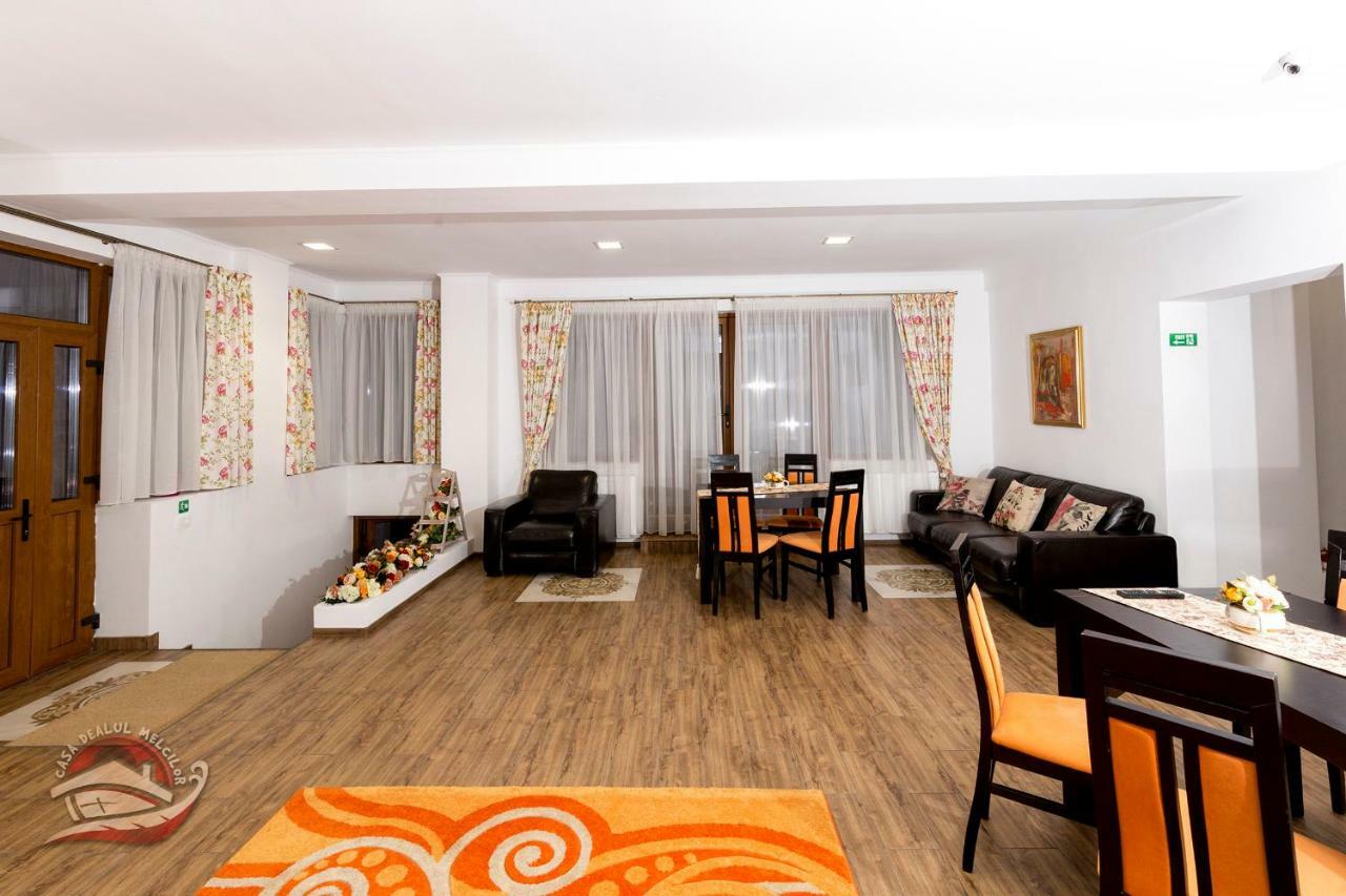 Casa Dealul Melcilor Brasov Ngoại thất bức ảnh